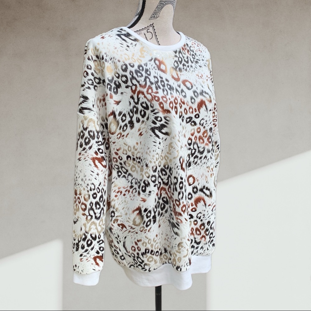 🍋 Gold leopard print FOREVER 21 sweater Med
